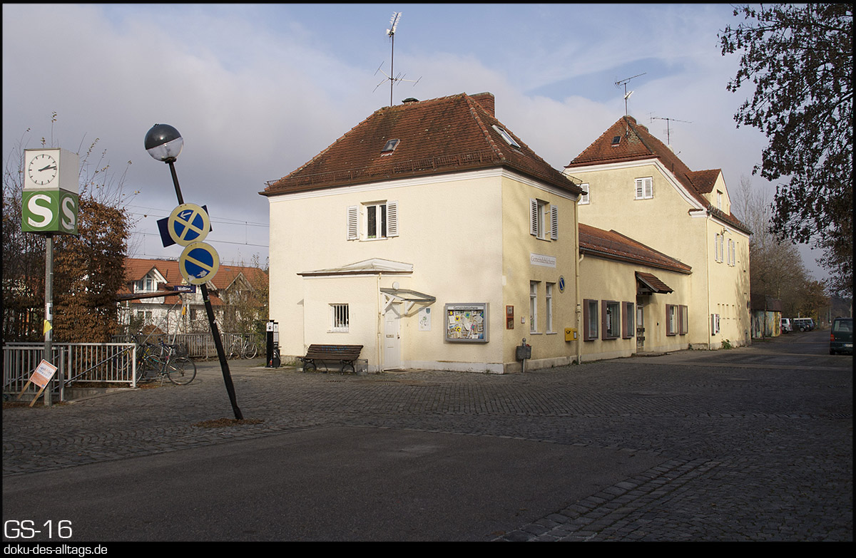 Strecken und Bahnhöfe